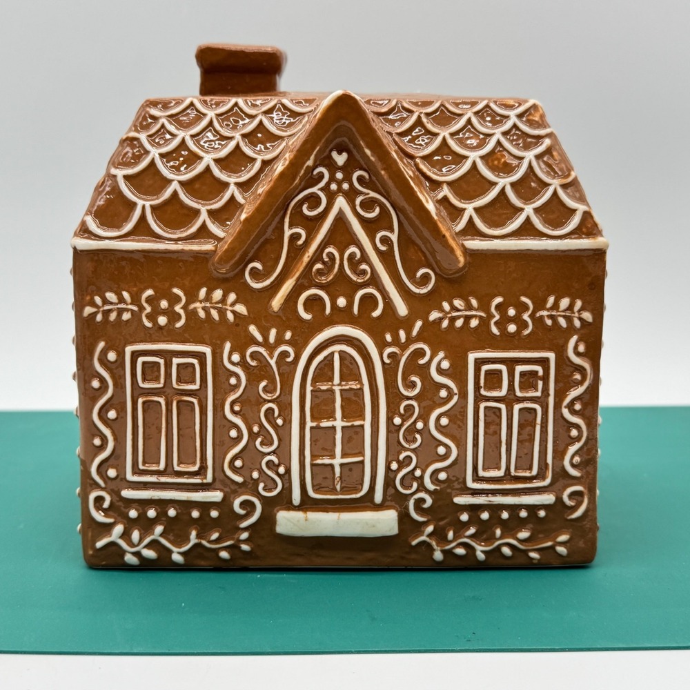 Retired St Nicholas Square Ceramic Gingerbread House Christmas Decor Kohl's - Picture 1 of 10